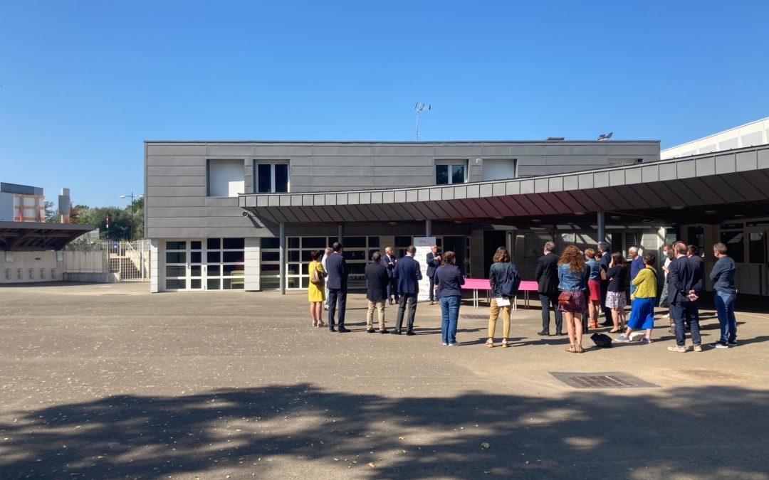 M. Olivier Richefou en visite au collège pour la rentrée scolaire